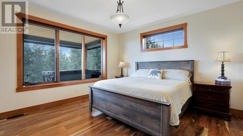 2621 Brewer  Rise Ridge, Invermere, BC - Indoor Photo Showing Bedroom