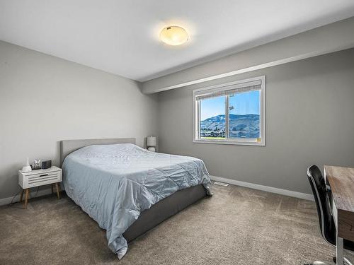 121-2683 Ord Rd, Kamloops, BC - Indoor Photo Showing Bedroom