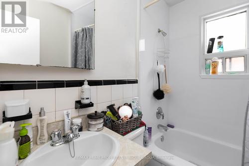 157 Berry Road, Toronto (Stonegate-Queensway), ON - Indoor Photo Showing Bathroom