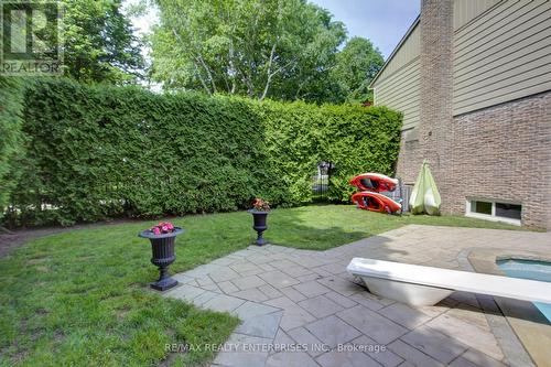 996 Cresthampton Lane, Mississauga (Lorne Park), ON - Outdoor