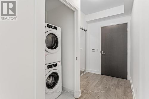 3336 - 5 Mabelle Avenue, Toronto (Islington-City Centre West), ON - Indoor Photo Showing Laundry Room