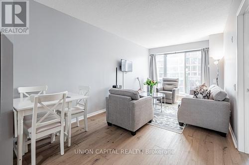 804 - 1050 The Queensway, Toronto (Islington-City Centre West), ON - Indoor Photo Showing Living Room