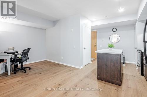 804 - 1050 The Queensway, Toronto (Islington-City Centre West), ON - Indoor Photo Showing Office