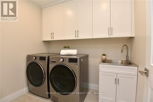 20 Clare Avenue, Hamilton (Hamilton Beach), ON - Indoor Photo Showing Laundry Room