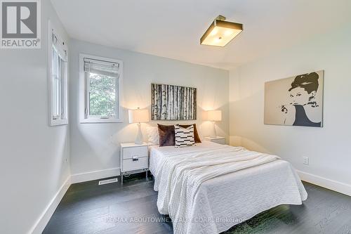 818 Haig Road, Hamilton (Ancaster), ON - Indoor Photo Showing Bedroom