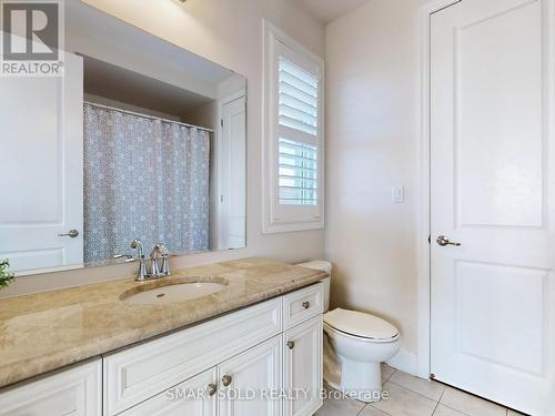 58 Hoey Crescent, Oakville, ON - Indoor Photo Showing Bathroom