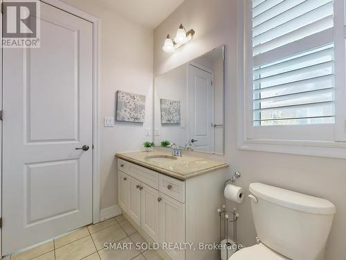 58 Hoey Crescent, Oakville, ON - Indoor Photo Showing Bathroom