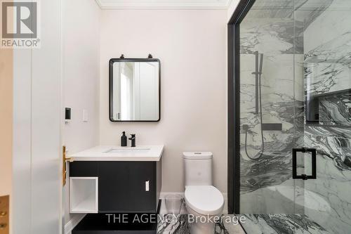 33 Stratheden Road, Toronto (Bridle Path-Sunnybrook-York Mills), ON - Indoor Photo Showing Bathroom