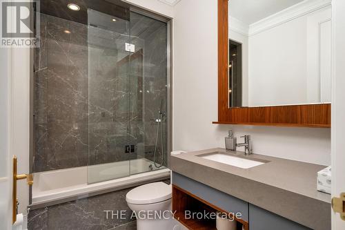 33 Stratheden Road, Toronto (Bridle Path-Sunnybrook-York Mills), ON - Indoor Photo Showing Bathroom