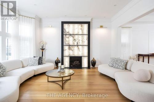 33 Stratheden Road, Toronto (Bridle Path-Sunnybrook-York Mills), ON - Indoor Photo Showing Living Room With Fireplace