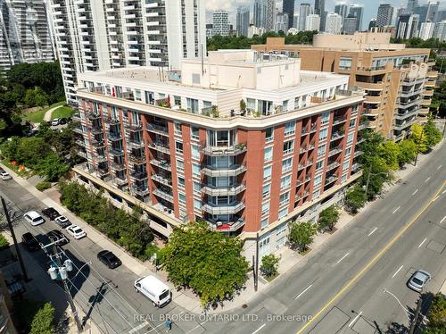 611 - 300 Balliol Street, Toronto (Mount Pleasant West), ON - Outdoor