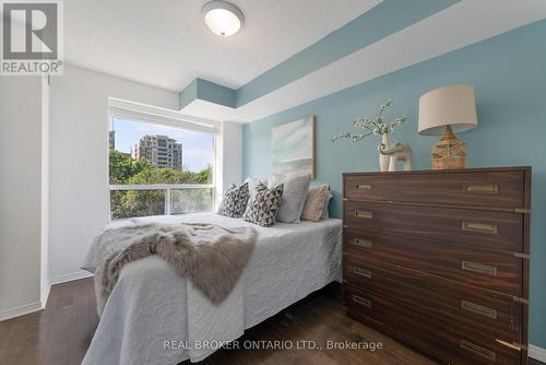 611 - 300 Balliol Street, Toronto (Mount Pleasant West), ON - Indoor Photo Showing Bedroom