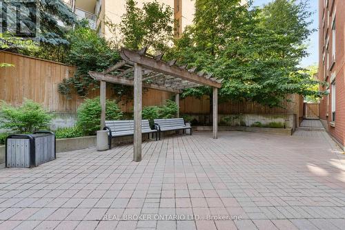 611 - 300 Balliol Street, Toronto (Mount Pleasant West), ON - Outdoor