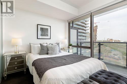 806 - 70 Distillery Lane, Toronto (Waterfront Communities), ON - Indoor Photo Showing Bedroom