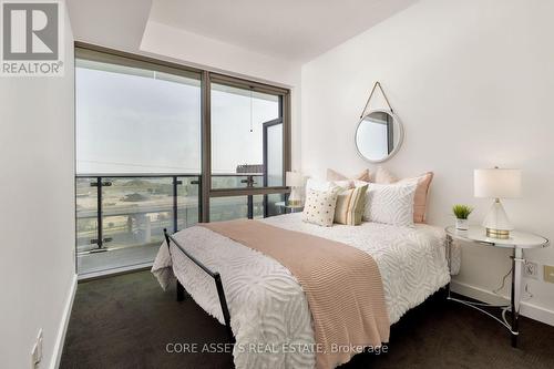 806 - 70 Distillery Lane, Toronto (Waterfront Communities), ON - Indoor Photo Showing Bedroom