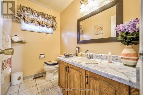 27 Gaslight Crescent, Toronto (Highland Creek), ON - Indoor Photo Showing Bathroom