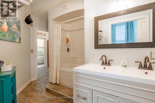 1184 12Th Line W, Trent Hills, ON - Indoor Photo Showing Bathroom