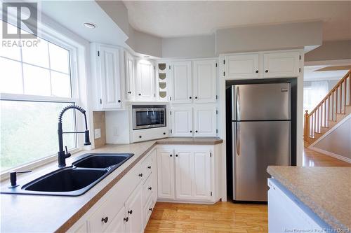 90 Nowlan Street, Grand-Sault/Grand Falls, NB - Indoor Photo Showing Kitchen With Double Sink