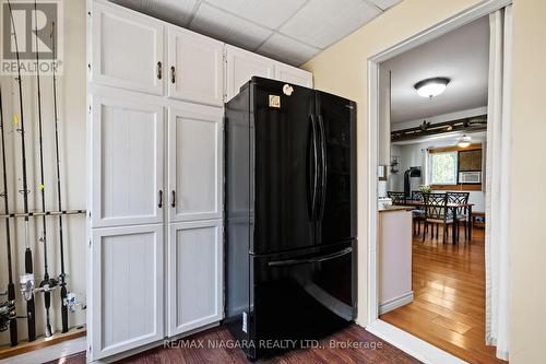 10567 Maplewood Drive, Wainfleet, ON - Indoor Photo Showing Other Room