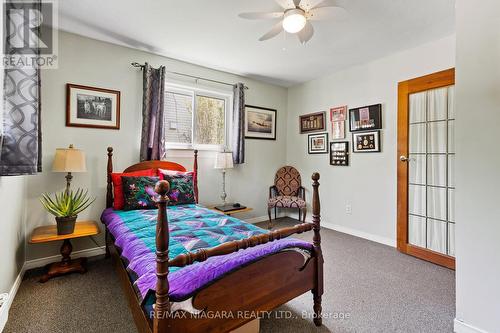 10567 Maplewood Drive, Wainfleet, ON - Indoor Photo Showing Bedroom