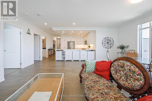 505 - 480 Callaway Road, London, ON - Indoor Photo Showing Living Room