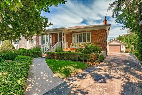 2329 Sharron Street, Burlington, ON - Outdoor