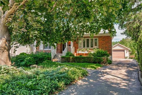 2329 Sharron Street, Burlington, ON - Outdoor