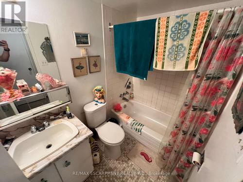 708 - 150 Charlton Avenue E, Hamilton (Corktown), ON - Indoor Photo Showing Bathroom