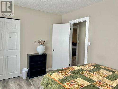 7332 Island Road, Oliver, BC - Indoor Photo Showing Bedroom