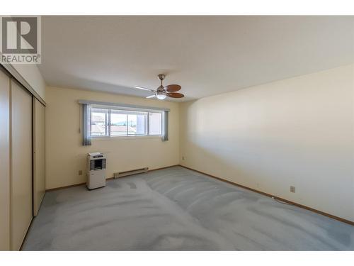 195 Warren Avenue Unit# 304, Penticton, BC - Indoor Photo Showing Other Room