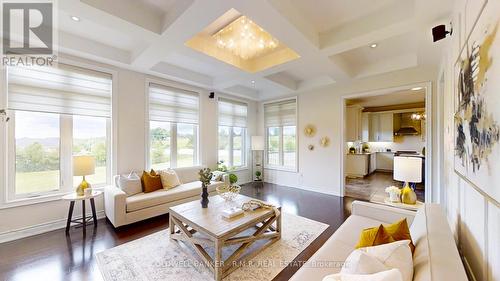 61 - 19 Forestgreen Drive, Uxbridge, ON - Indoor Photo Showing Living Room