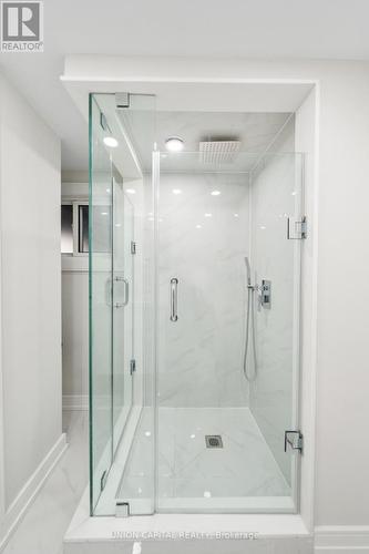 28 Pine Avenue, Toronto (The Beaches), ON - Indoor Photo Showing Bathroom