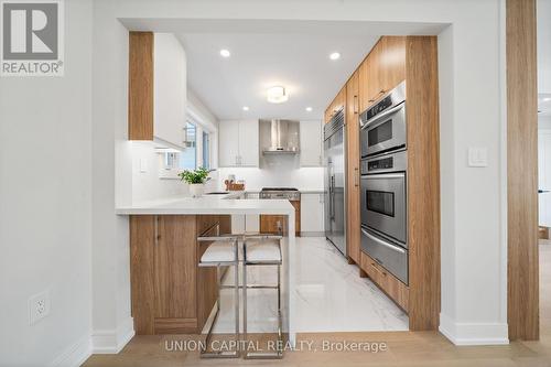 28 Pine Avenue, Toronto (The Beaches), ON - Indoor Photo Showing Kitchen