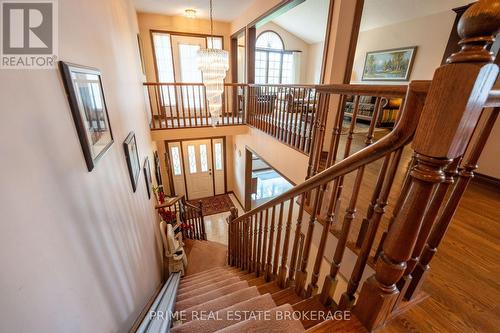 1204 Hamilton Road, London, ON - Indoor Photo Showing Other Room