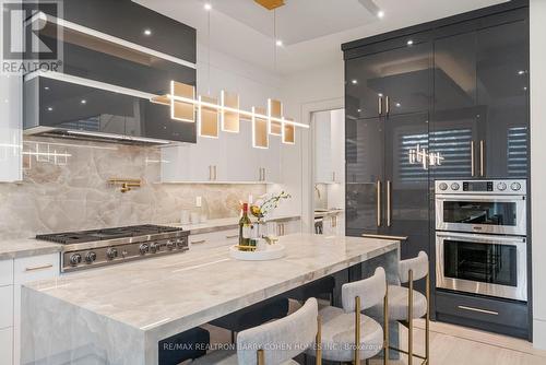 49 Abitibi Avenue, Toronto (Newtonbrook East), ON - Indoor Photo Showing Kitchen With Upgraded Kitchen