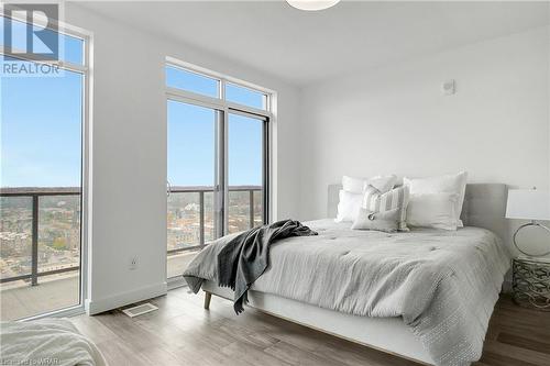 50 Grand Avenue S Unit# 1909, Cambridge, ON - Indoor Photo Showing Bedroom