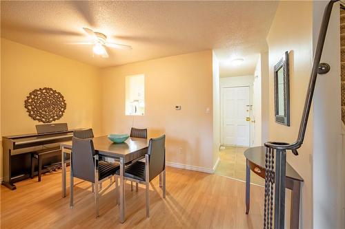 18 Barry Street|Unit #12, St. Catharines, ON - Indoor Photo Showing Dining Room