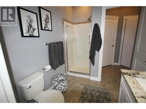 3313 Wilson Street Unit# 205, Penticton, BC - Indoor Photo Showing Bathroom