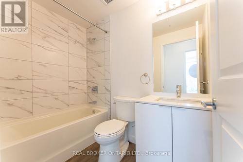 1405 - 22 Hughson Street N, Hamilton, ON - Indoor Photo Showing Bathroom