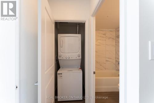 1405 - 22 Hughson Street N, Hamilton, ON - Indoor Photo Showing Laundry Room