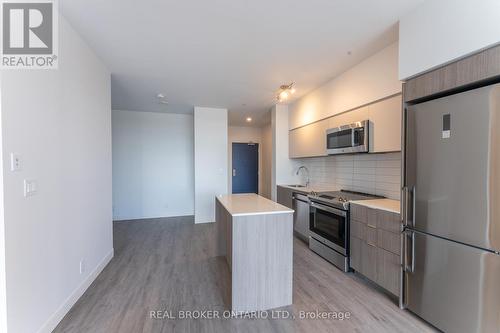 1405 - 22 Hughson Street N, Hamilton, ON - Indoor Photo Showing Kitchen