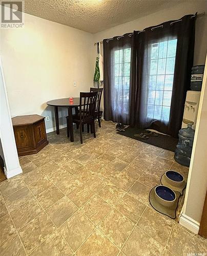 1542 94Th Street, North Battleford, SK - Indoor Photo Showing Dining Room