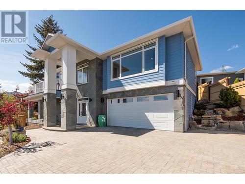 6148 Lipsett Avenue, Peachland, BC - Outdoor