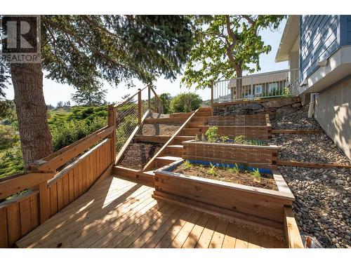 6148 Lipsett Avenue, Peachland, BC - Outdoor With Exterior