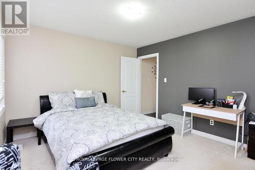 2 Addiscott Street, Brampton (Sandringham-Wellington), ON - Indoor Photo Showing Bedroom