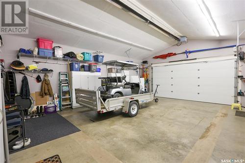 19 Mighty Duck Way, Candle Lake, SK - Indoor Photo Showing Garage