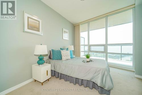 2607 - 2240 Lake Shore Boulevard W, Toronto (Mimico), ON - Indoor Photo Showing Bedroom