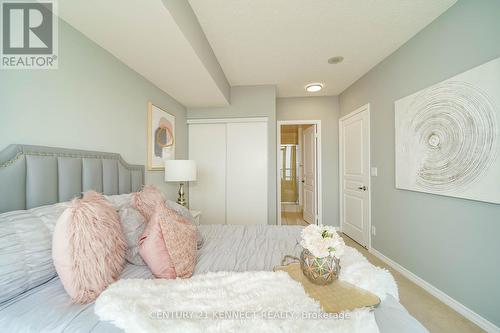 2607 - 2240 Lake Shore Boulevard W, Toronto (Mimico), ON - Indoor Photo Showing Bedroom