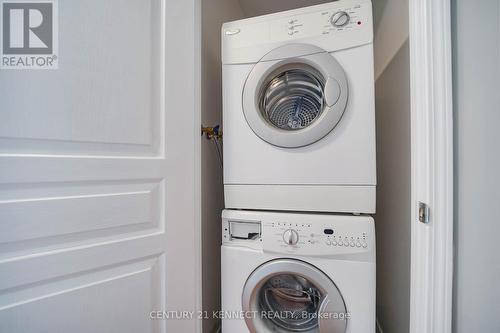 2607 - 2240 Lake Shore Boulevard W, Toronto (Mimico), ON - Indoor Photo Showing Laundry Room