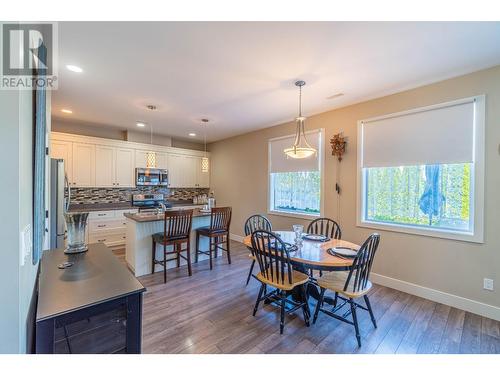 2788 Beachmount Cres, Kamloops, BC - Indoor Photo Showing Dining Room